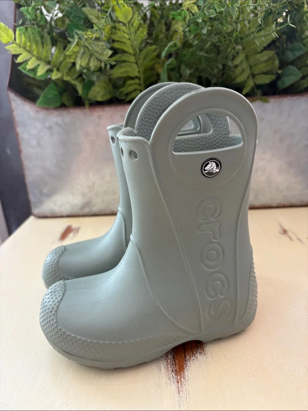 Crocs Kids' Rain Boots in Sage Green size 10